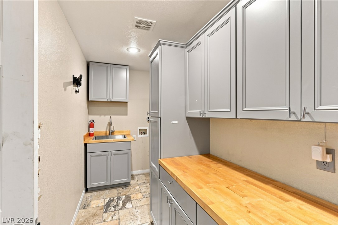 9224 Aqueduct Street Las Vegas NV 89123