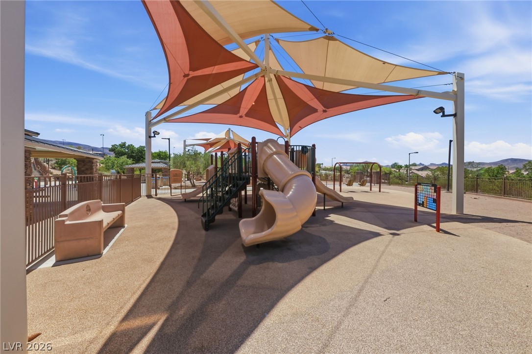 2632 Chateau Clermont Street Henderson NV 89044