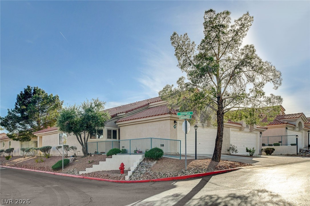 7811 Oakpoint Lane 116 Las Vegas NV 89145