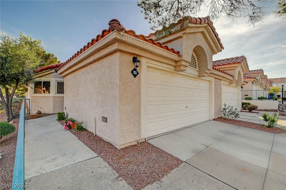 7811 Oakpoint Lane 116 Las Vegas NV 89145