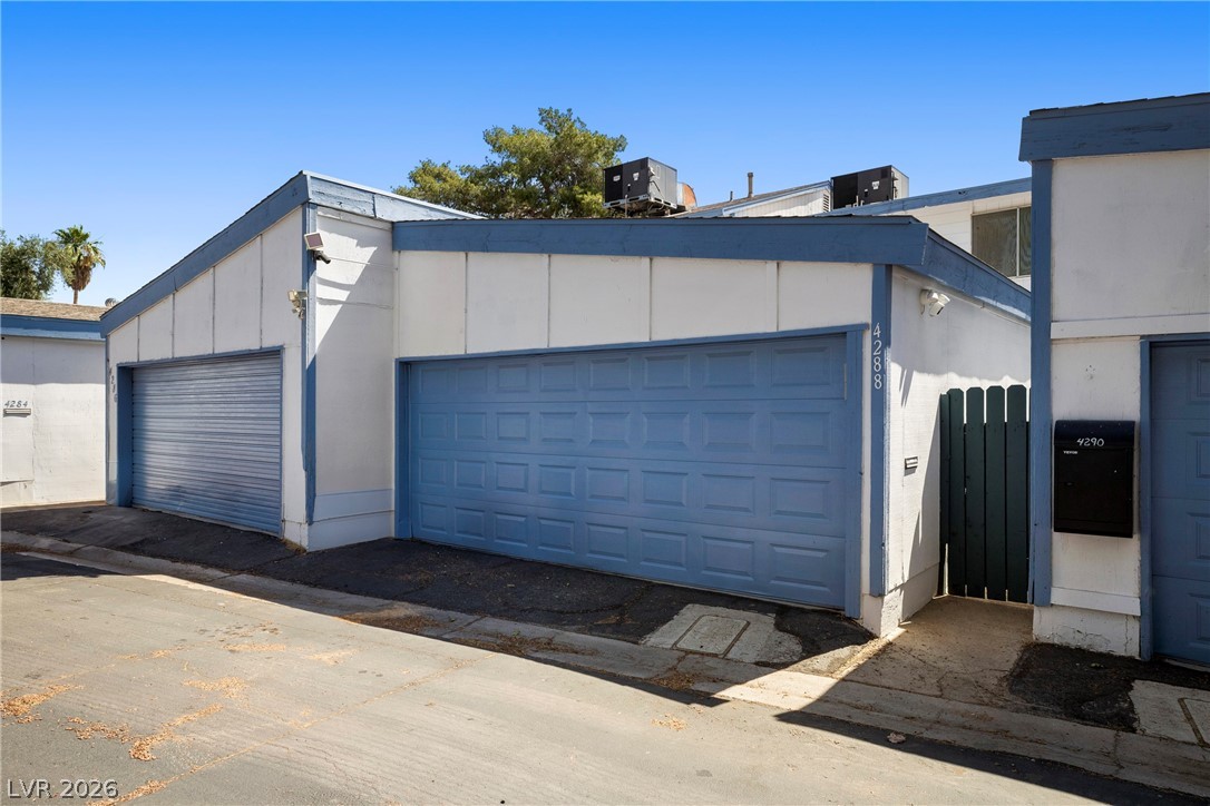 4288 Kona Coast Way Las Vegas NV 89121