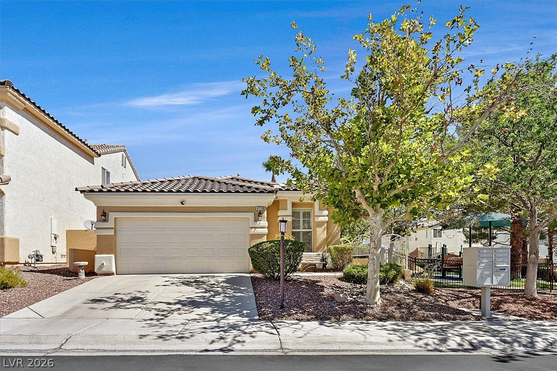 9720 Ravine Avenue Las Vegas NV 89117