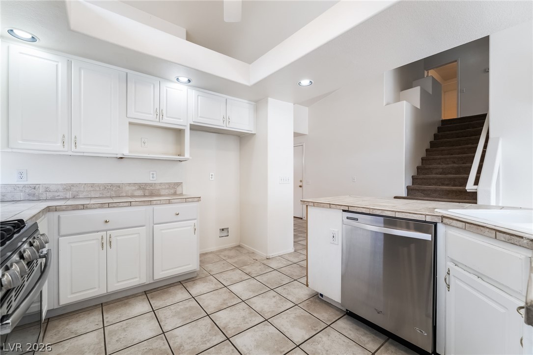 9882 Silver Chimes Court Las Vegas NV 89183
