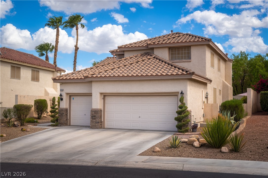 1816 Eagle Bluff Lane Las Vegas NV 89128