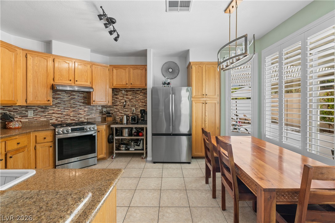 1816 Eagle Bluff Lane Las Vegas NV 89128