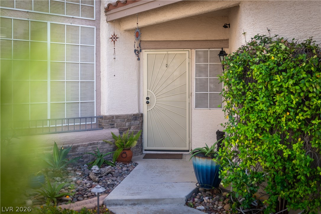 1816 Eagle Bluff Lane Las Vegas NV 89128