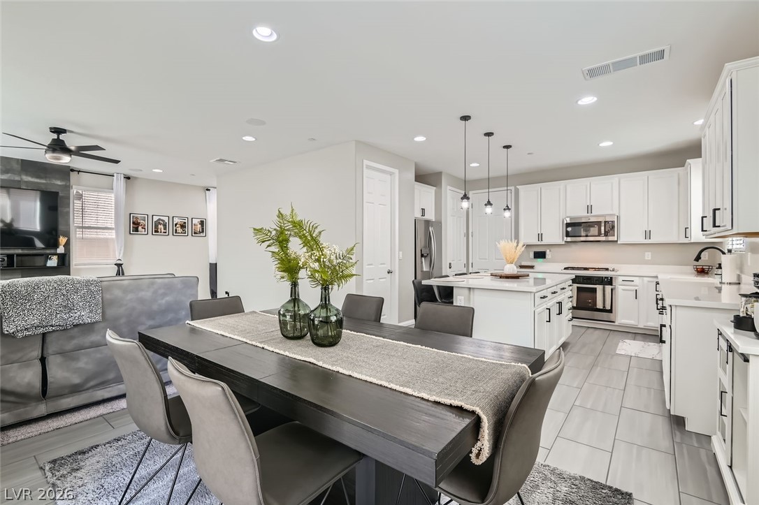 225 Sul Ponticello Avenue Las Vegas NV 89011