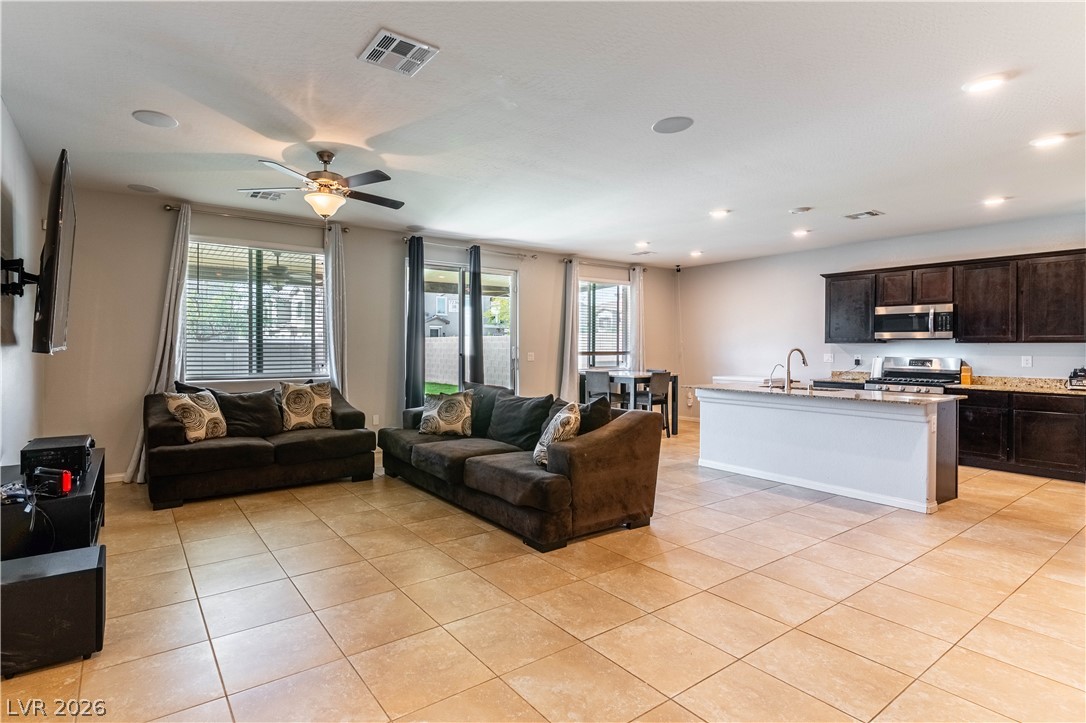 7255 Dazzle Point Street North Las Vegas NV 89084