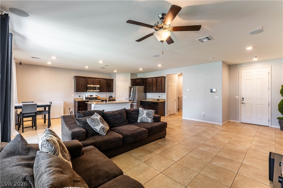 7255 Dazzle Point Street North Las Vegas NV 89084