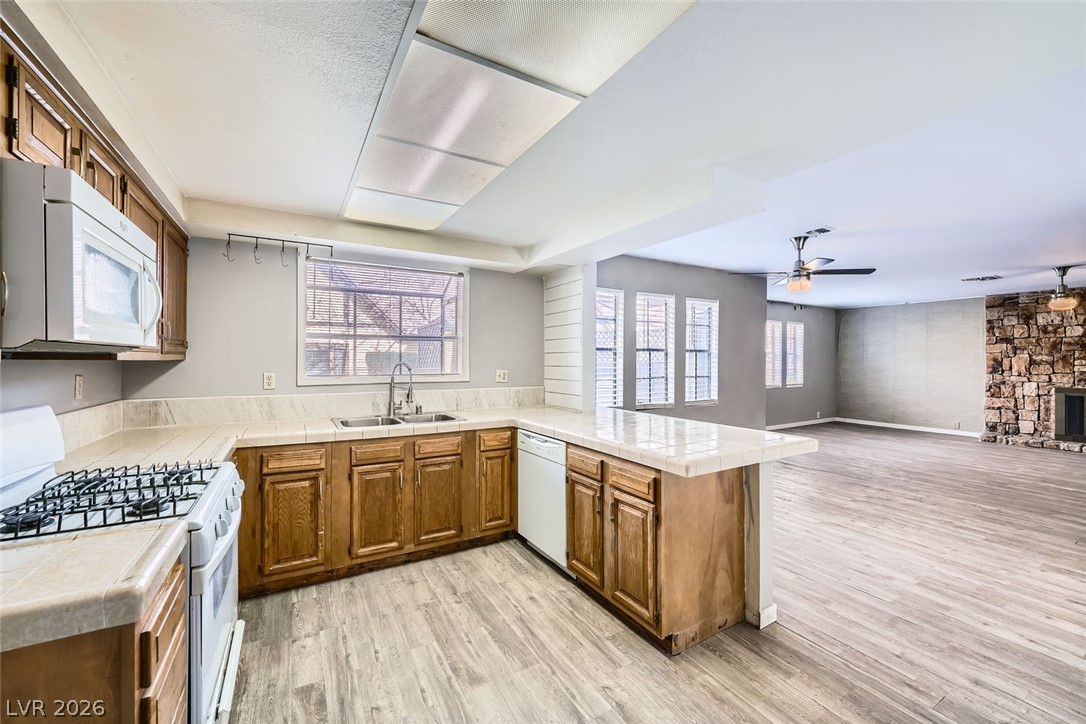 3954 Edgemoor Way Las Vegas NV 89121