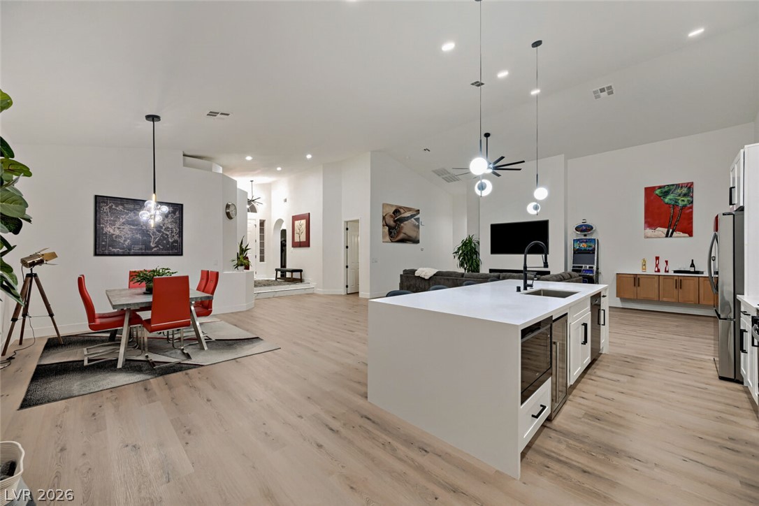8870 Las Montanas Avenue Las Vegas NV 89147