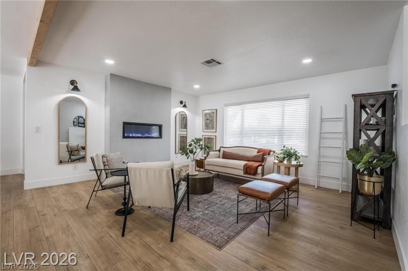 3021 Woods Drive Las Vegas NV 89108