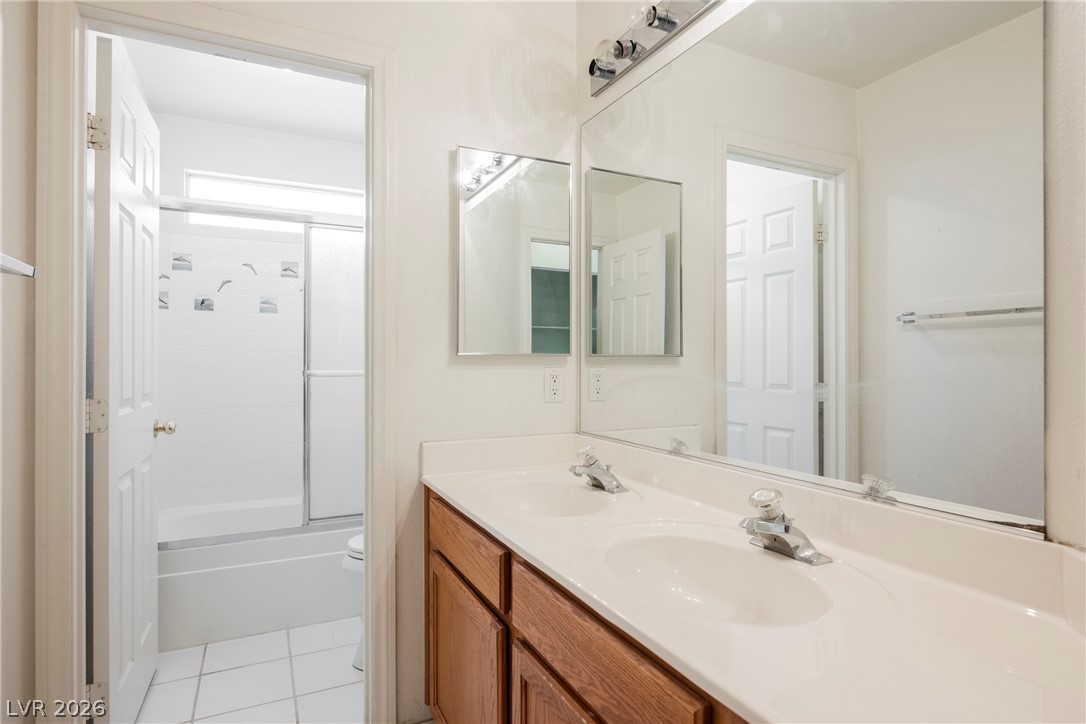 2422 Island Paradise Avenue North Las Vegas NV 89031