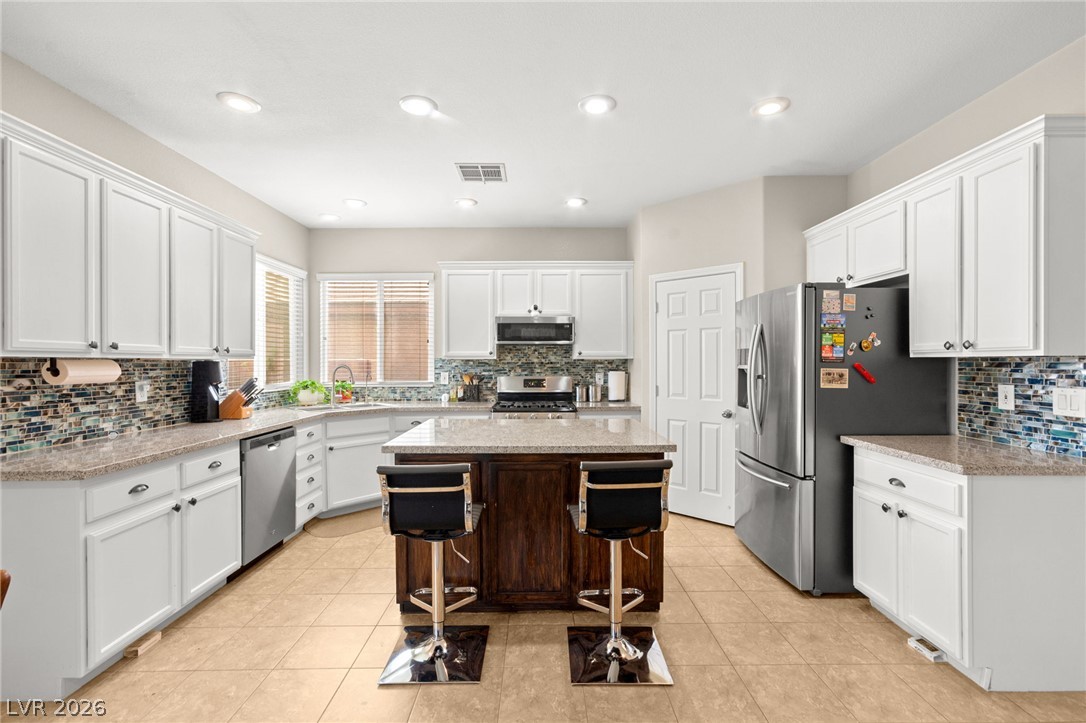 6172 Whitelion Walk Street Las Vegas NV 89148