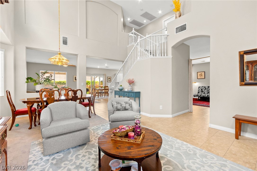 6172 Whitelion Walk Street Las Vegas NV 89148
