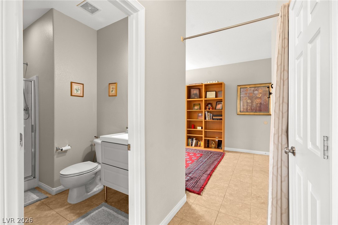 6172 Whitelion Walk Street Las Vegas NV 89148