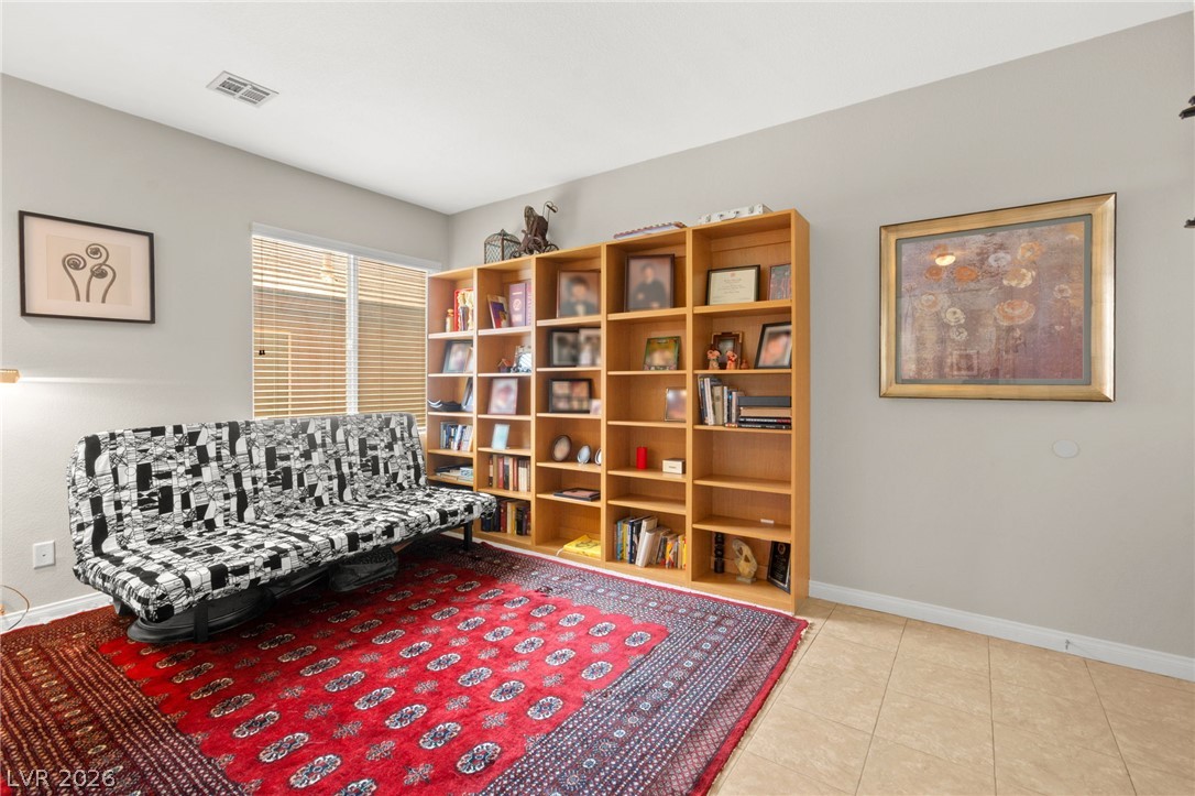 6172 Whitelion Walk Street Las Vegas NV 89148