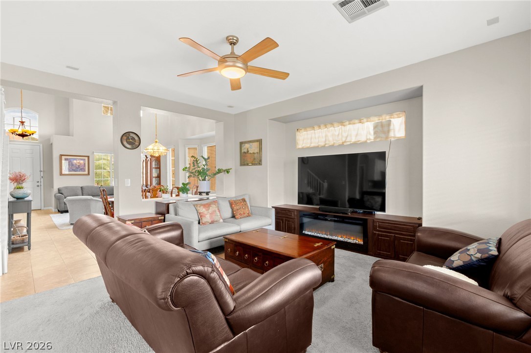 6172 Whitelion Walk Street Las Vegas NV 89148