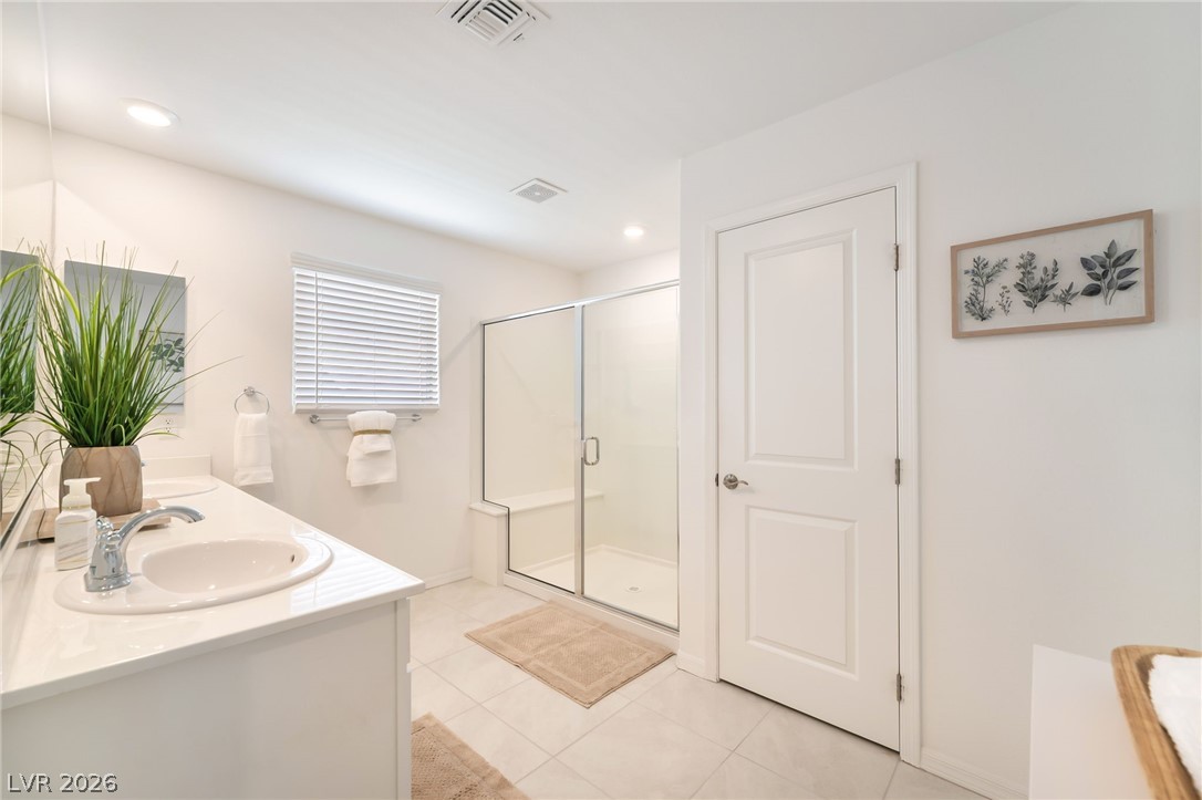 8076 Adelaide Hills Street Las Vegas NV 89113