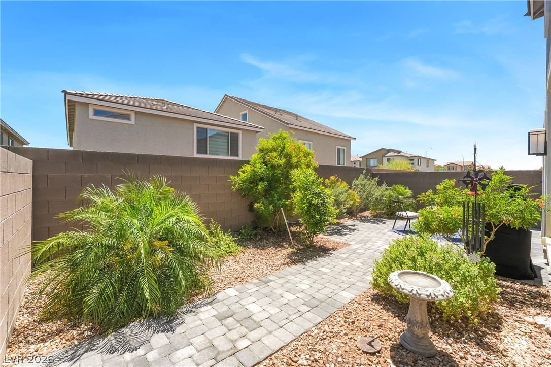 8076 Adelaide Hills Street Las Vegas NV 89113