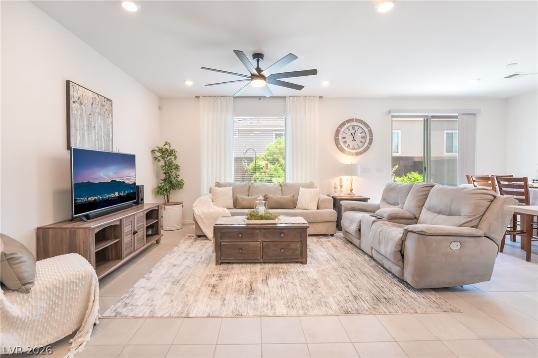 8076 Adelaide Hills Street Las Vegas NV 89113