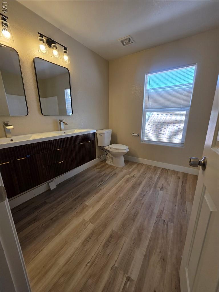 5032 Whistling Acres Avenue Las Vegas NV 89131