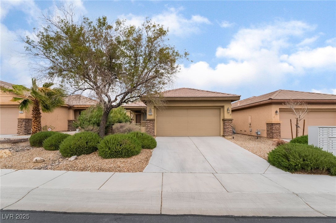 6138 Equine Avenue Las Vegas NV 89122