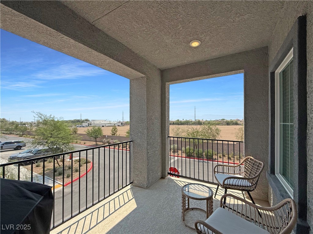 7308 North Decatur Boulevard 6 Las Vegas NV 89131