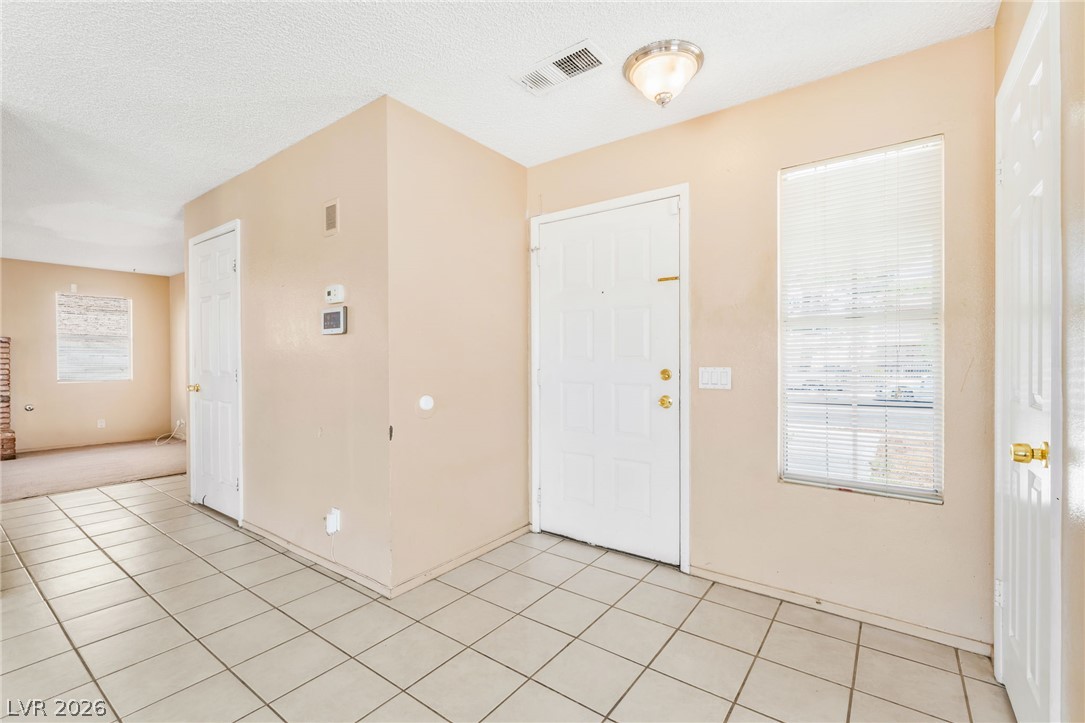 1012 Coral Isle Way Las Vegas NV 89108