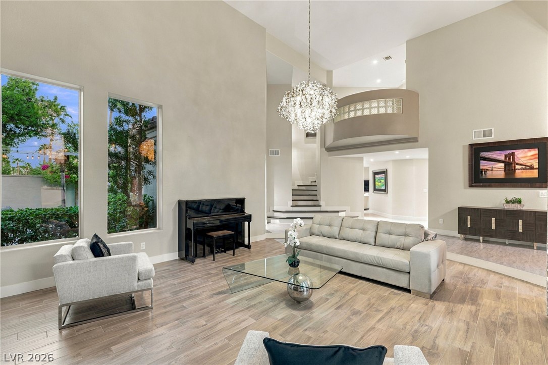 2060 Palm Canyon Court Las Vegas NV 89117