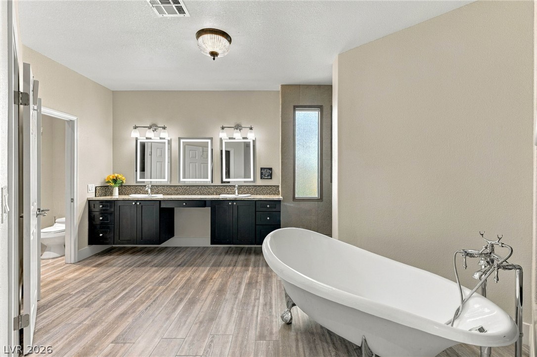 2060 Palm Canyon Court Las Vegas NV 89117