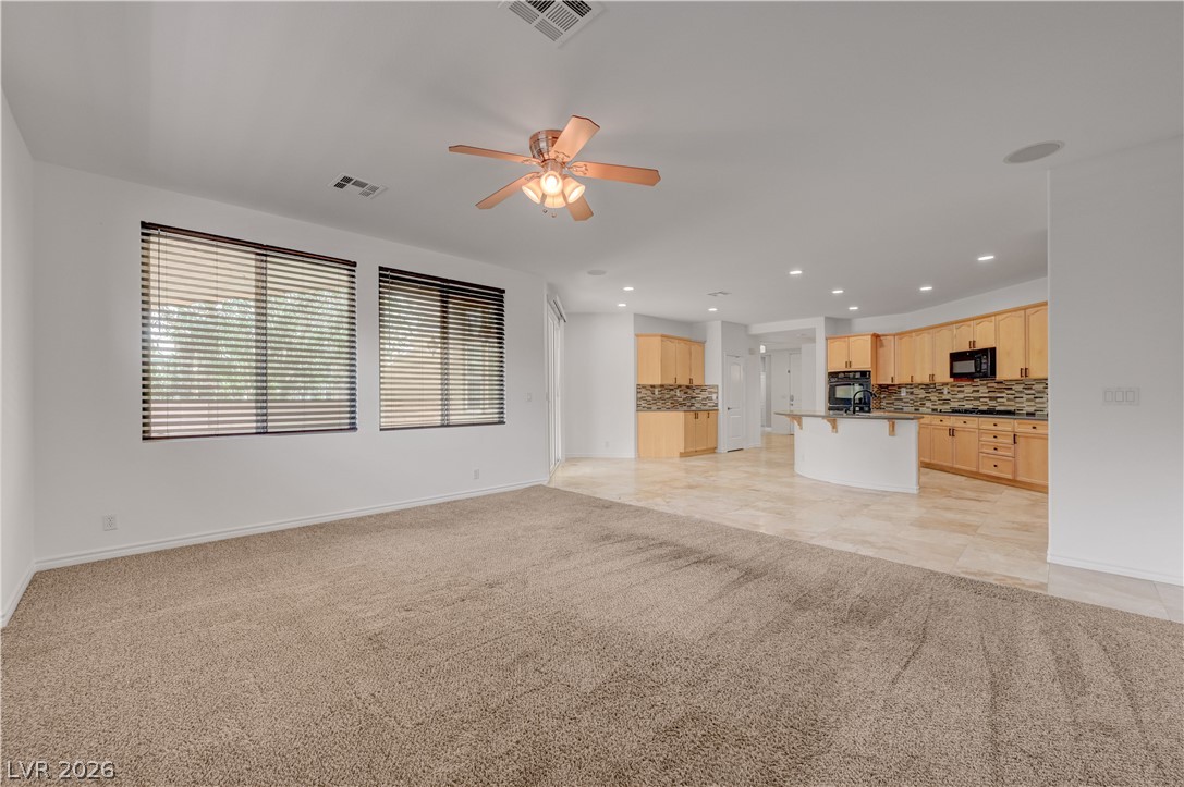 6438 Gilded Flicker Street North Las Vegas NV 89084