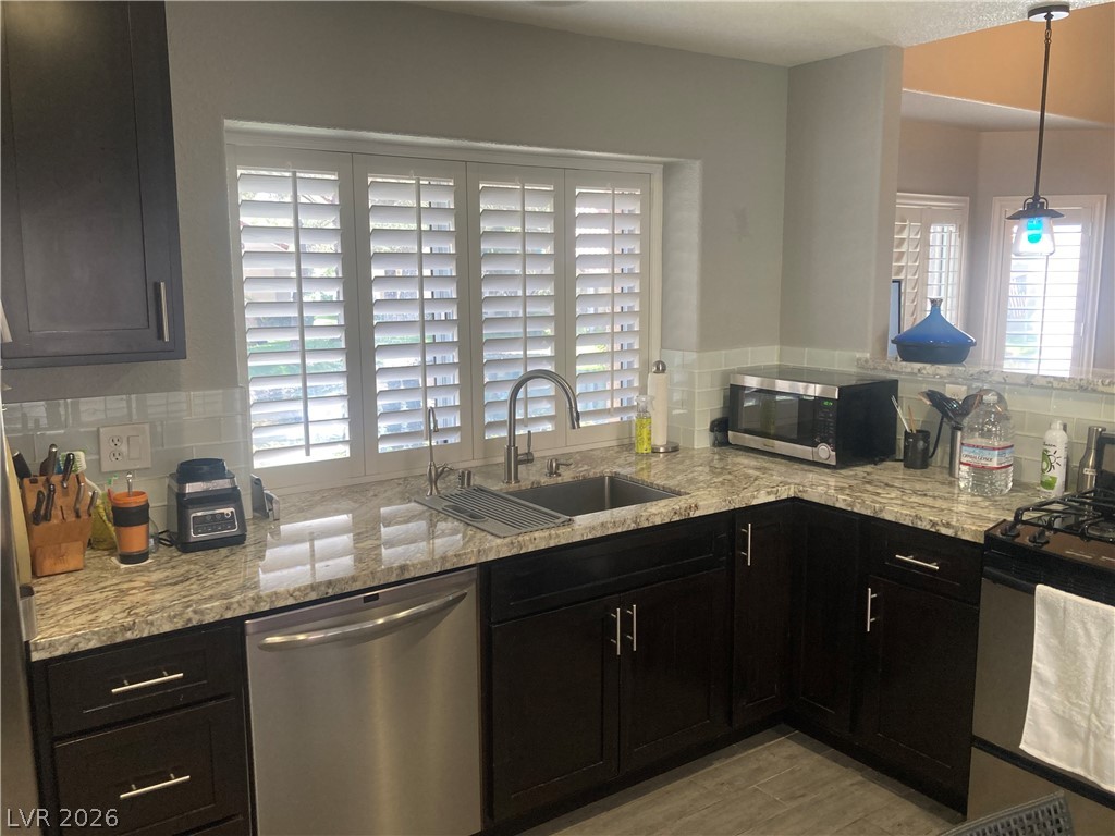 7061 Bright Springs Court Las Vegas NV 89113