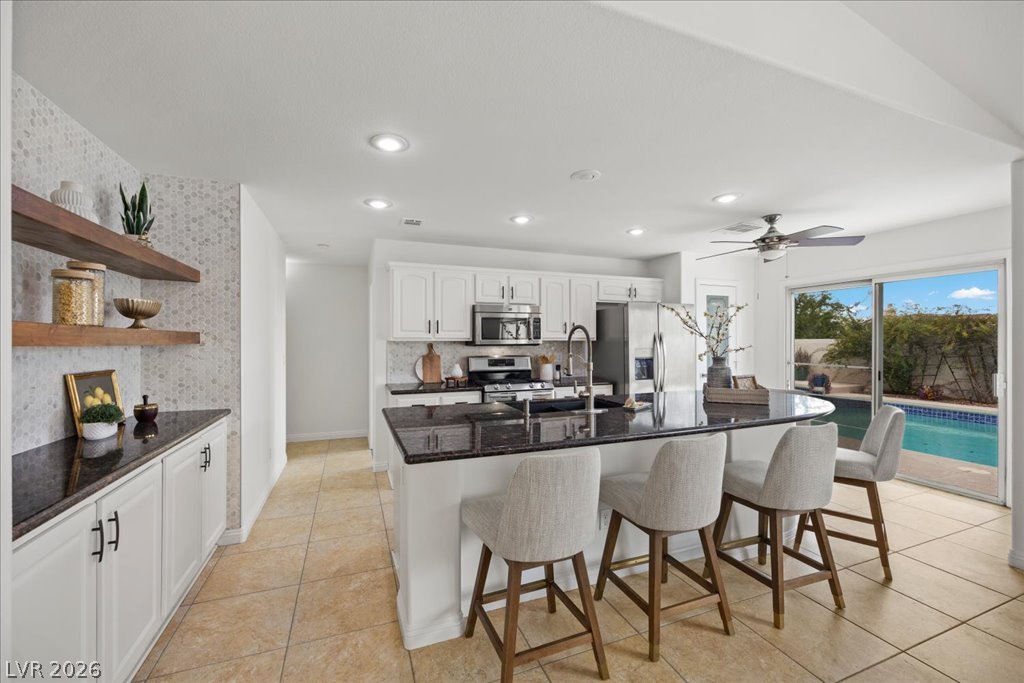 1524 Cross Country Street Las Vegas NV 89144