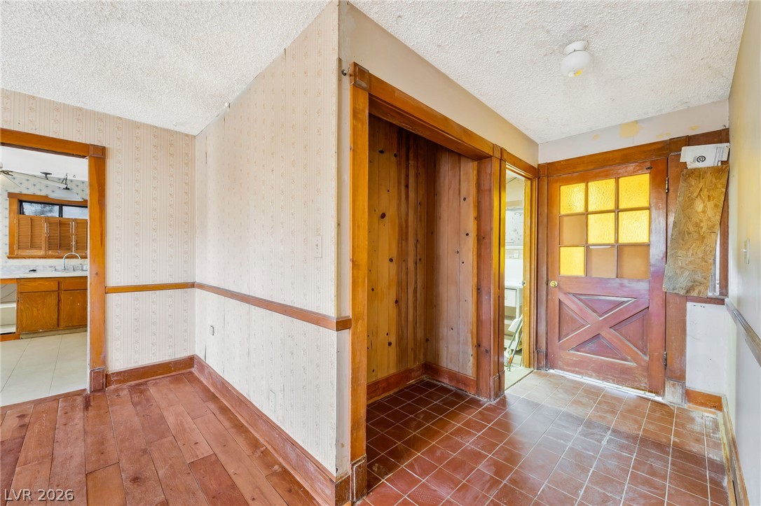 428 Bolsa Drive Las Vegas NV 89110