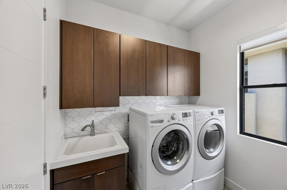 24 Garden Rain Drive Las Vegas NV 89135
