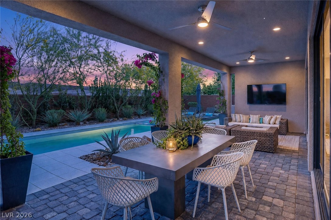 24 Garden Rain Drive Las Vegas NV 89135