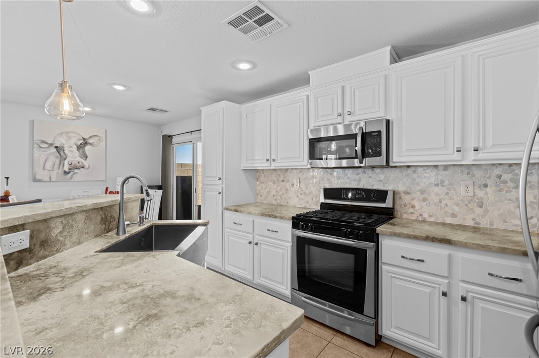 1208 Calvert Street Henderson NV 89002