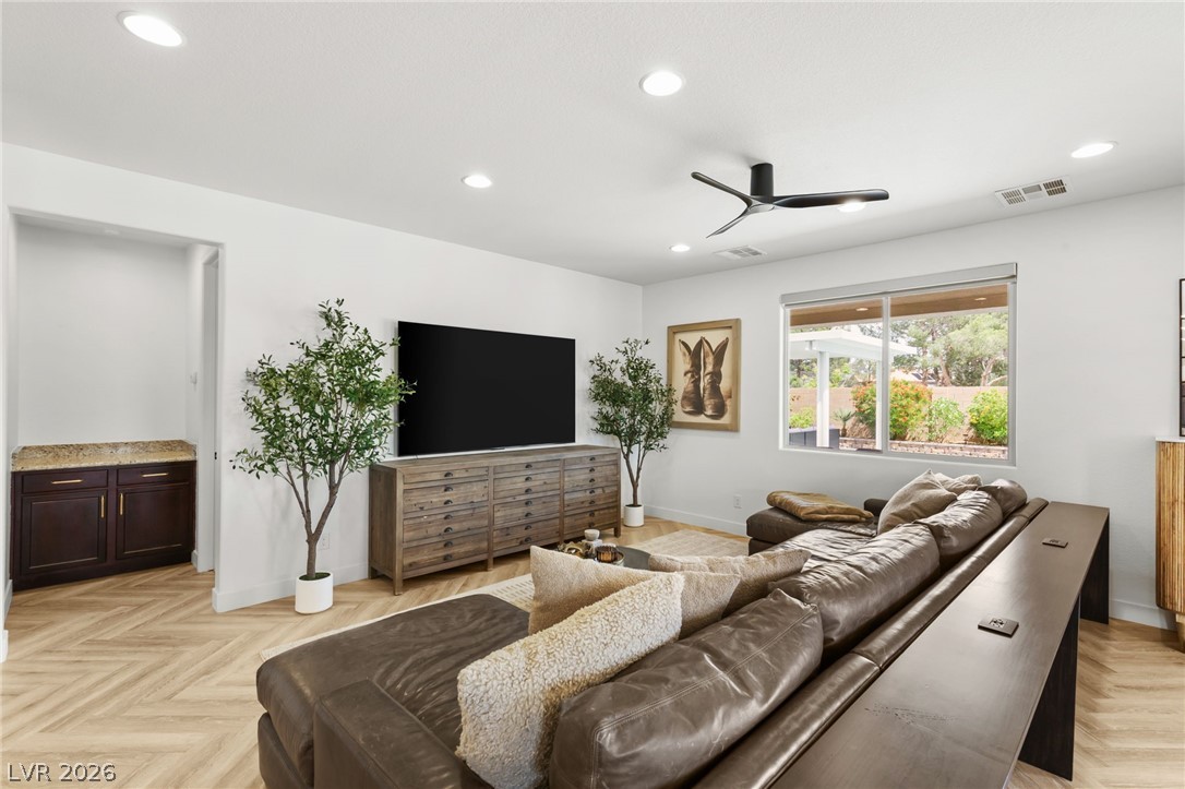 4878 Al Carrison Street Las Vegas NV 89149