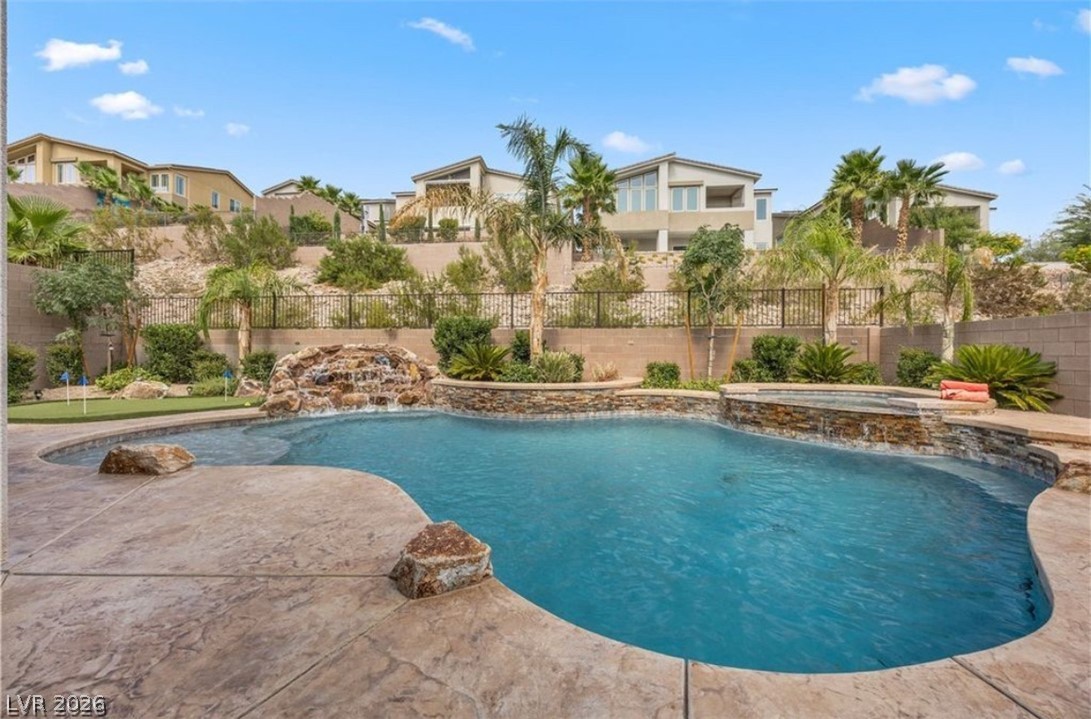 28 Vista Outlook Street Henderson NV 89011