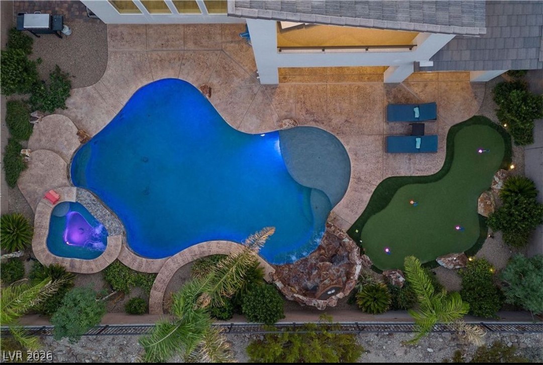 28 Vista Outlook Street Henderson NV 89011