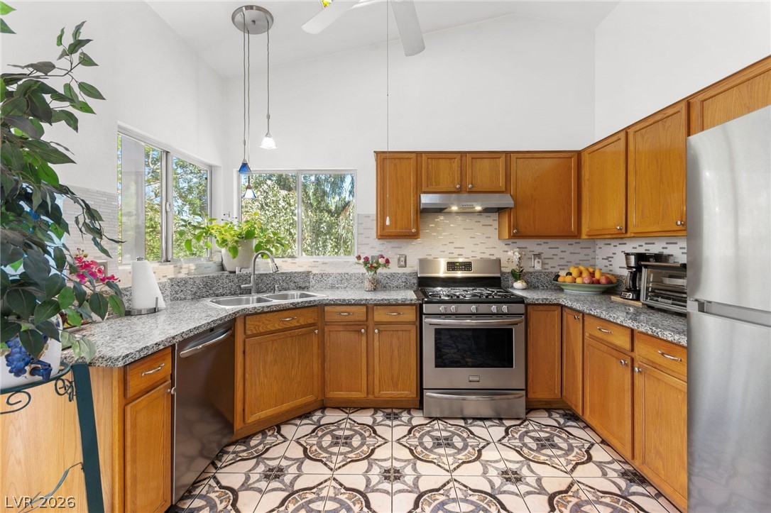 924 Ashurst Court Henderson NV 89011