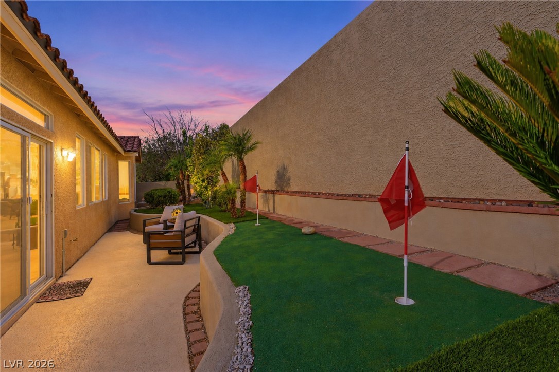 686 Fynn Valley Drive Las Vegas NV 89148
