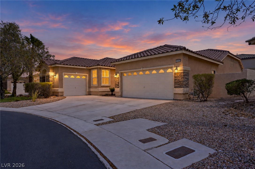 686 Fynn Valley Drive Las Vegas NV 89148