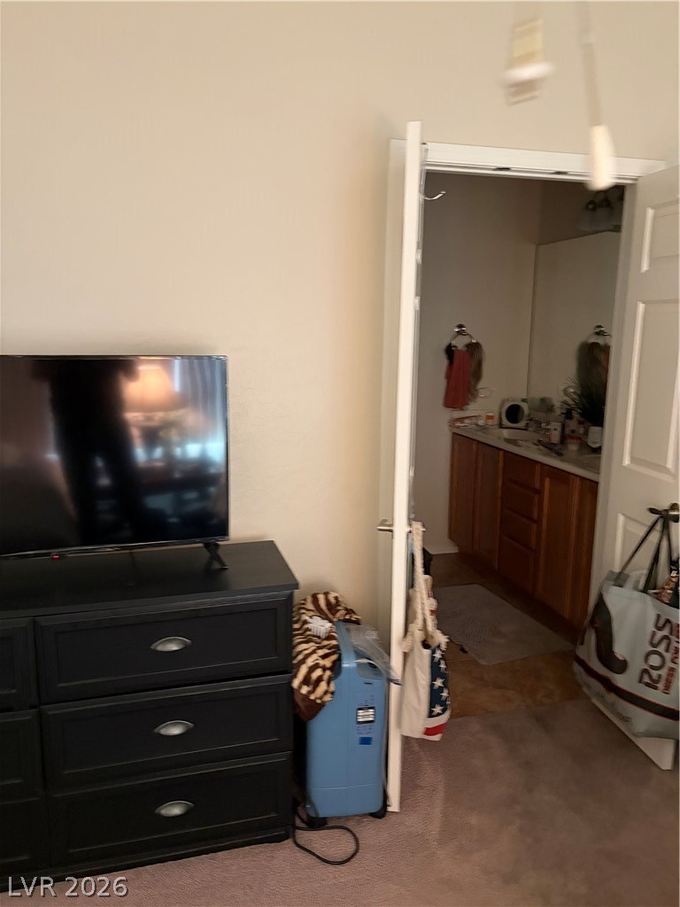 6131 Saddle Horse Avenue Las Vegas NV 89122