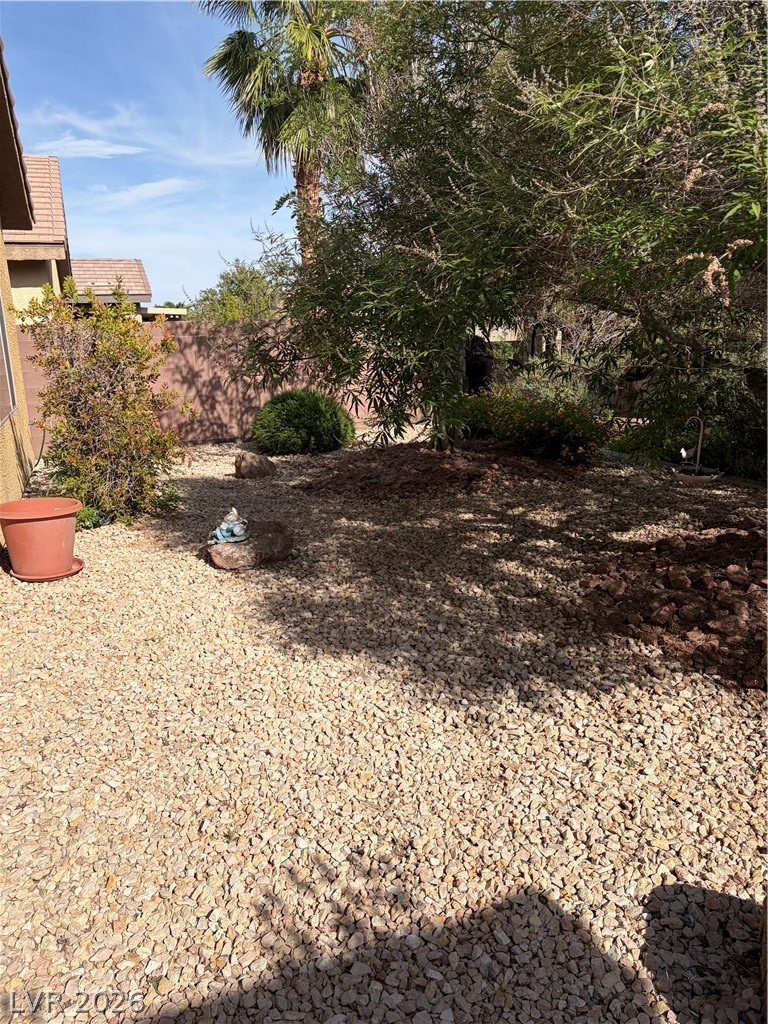 6131 Saddle Horse Avenue Las Vegas NV 89122