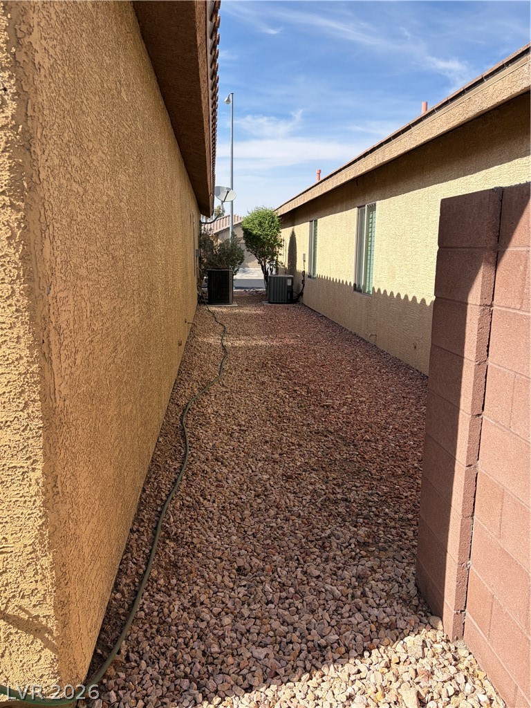 6131 Saddle Horse Avenue Las Vegas NV 89122