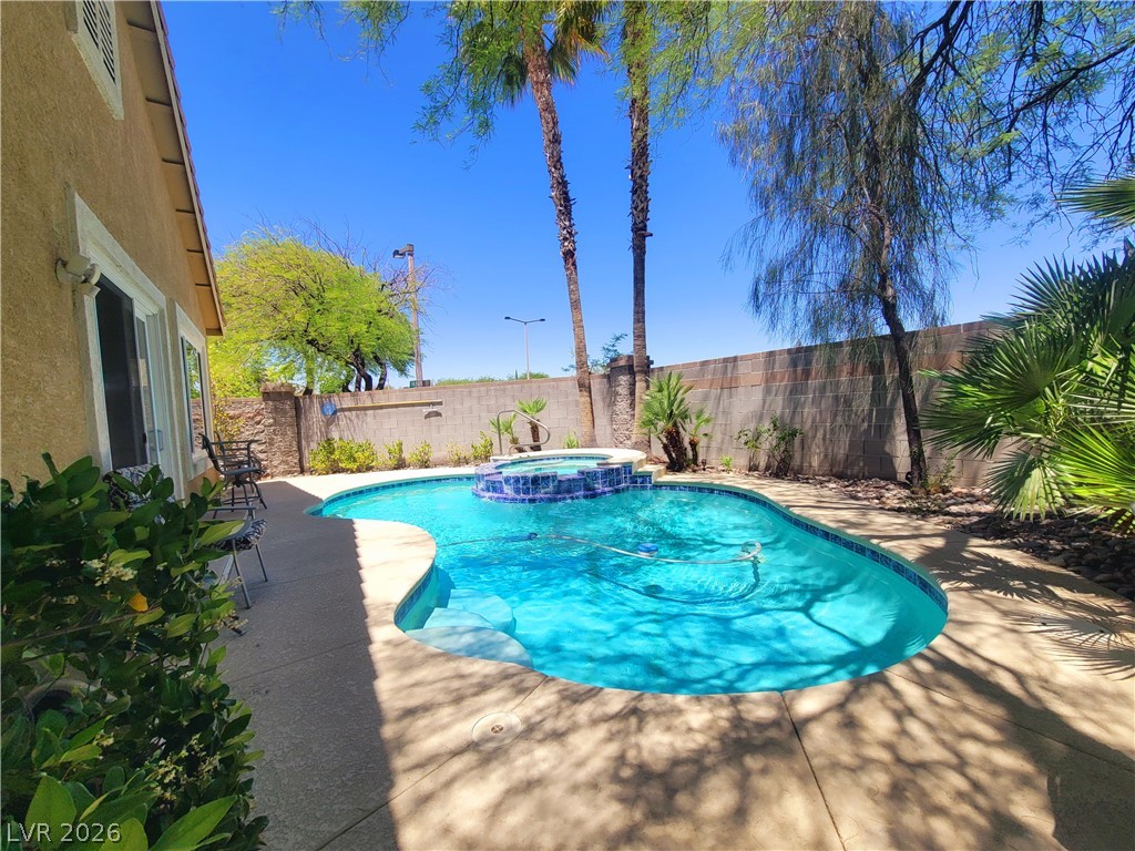 808 Cambridge Cross Place Las Vegas NV 89144