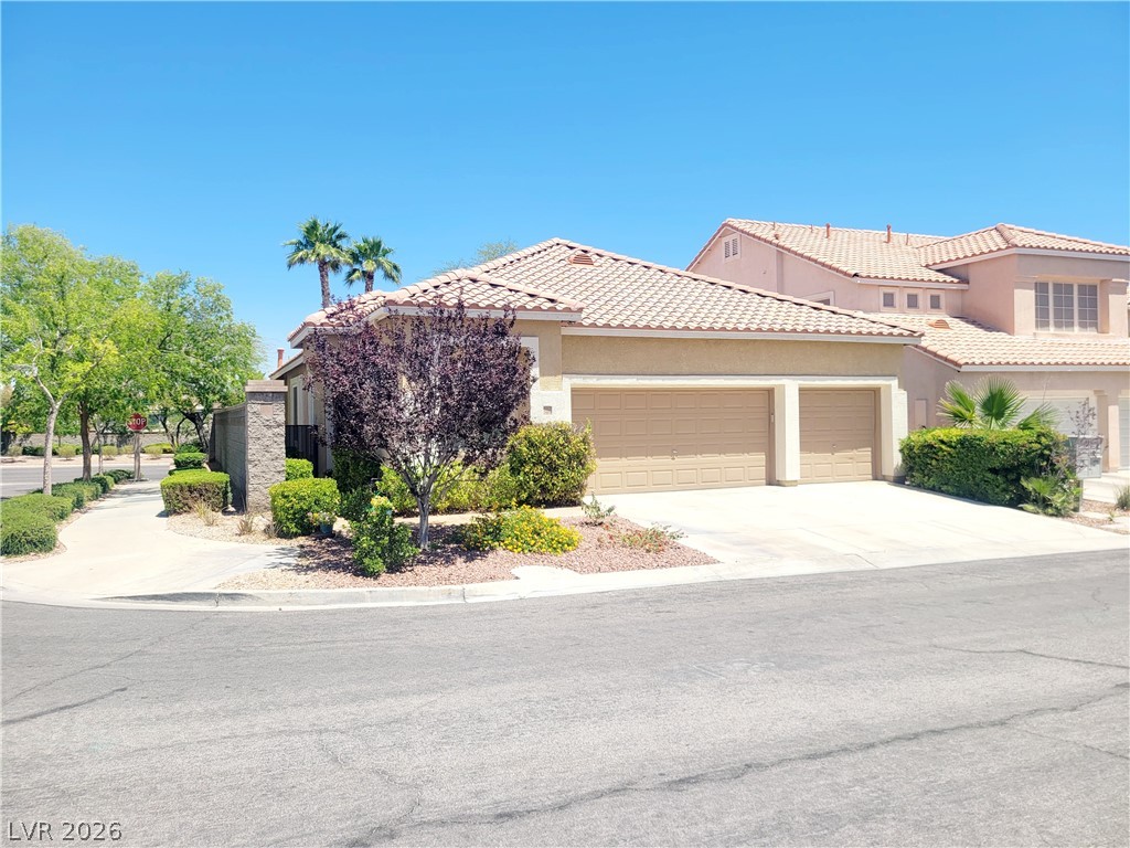 808 Cambridge Cross Place Las Vegas NV 89144