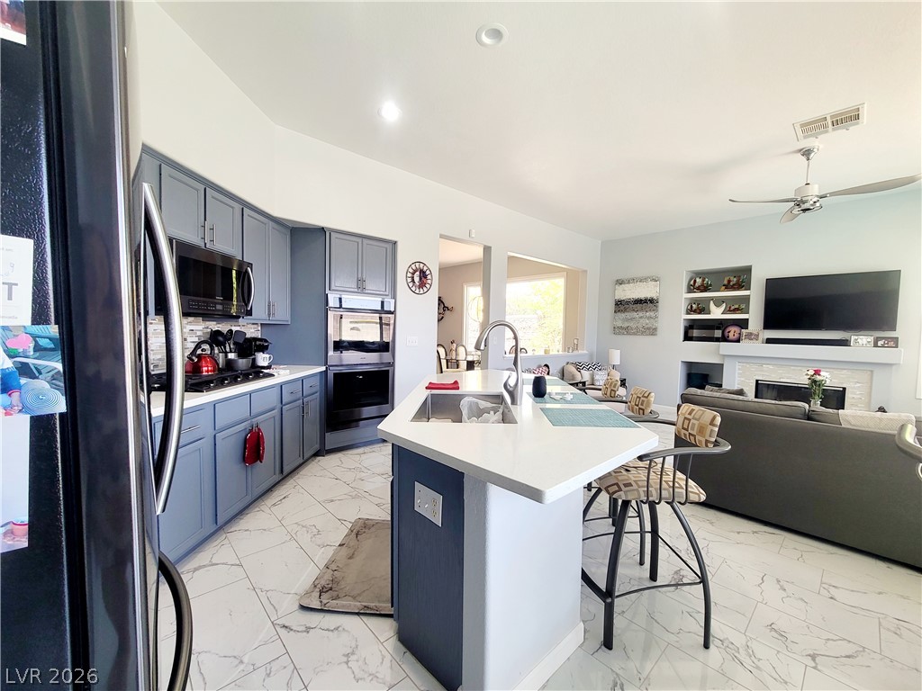 808 Cambridge Cross Place Las Vegas NV 89144